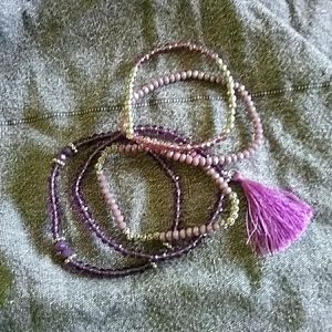 5 stretch bracelets